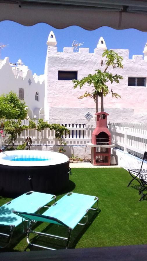 بلايا ديل إنغلز Casa Daniel - Bungalow With Jaccuzzi, Wifi, 2 Bedrooms المظهر الخارجي الصورة