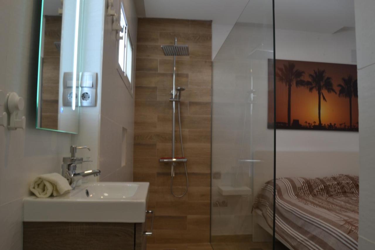بلايا ديل إنغلز Casa Daniel - Bungalow With Jaccuzzi, Wifi, 2 Bedrooms المظهر الخارجي الصورة