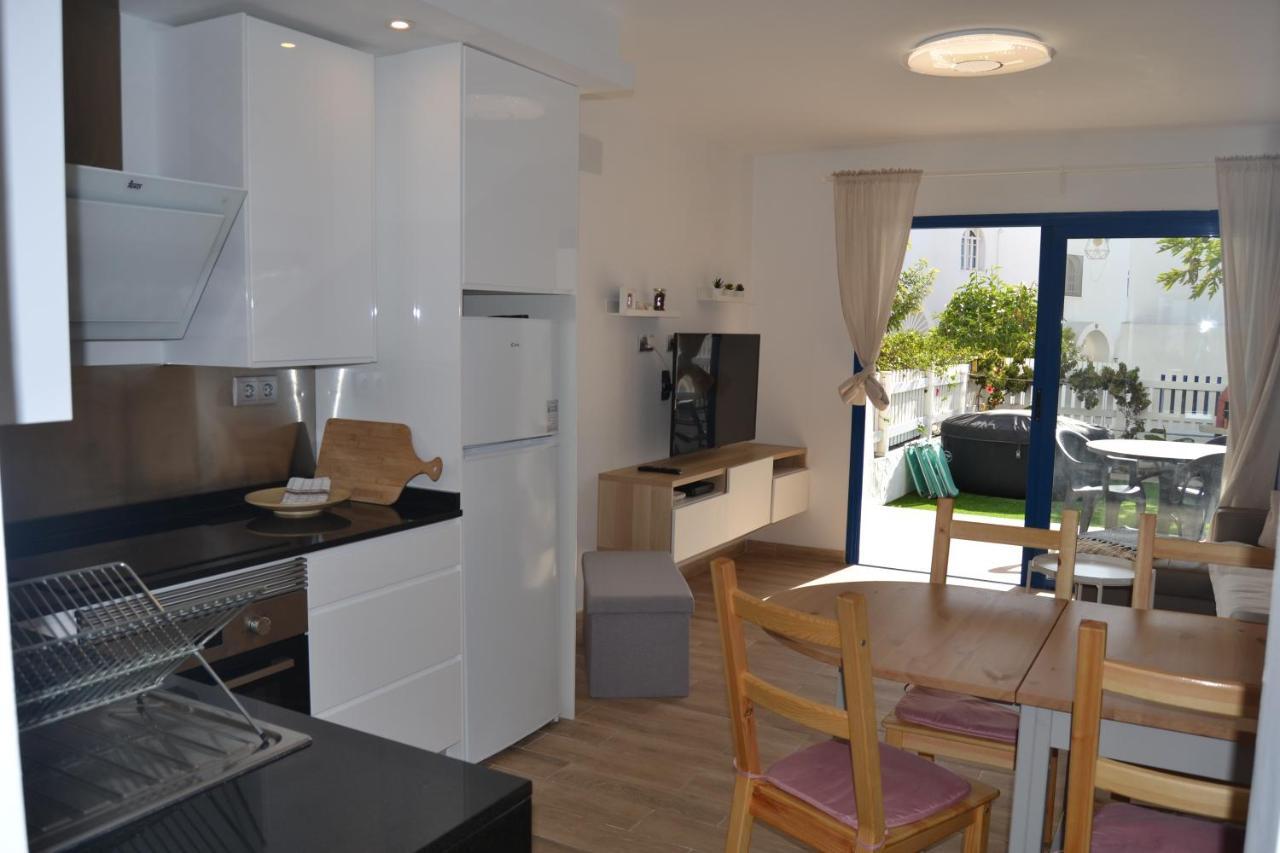 بلايا ديل إنغلز Casa Daniel - Bungalow With Jaccuzzi, Wifi, 2 Bedrooms المظهر الخارجي الصورة